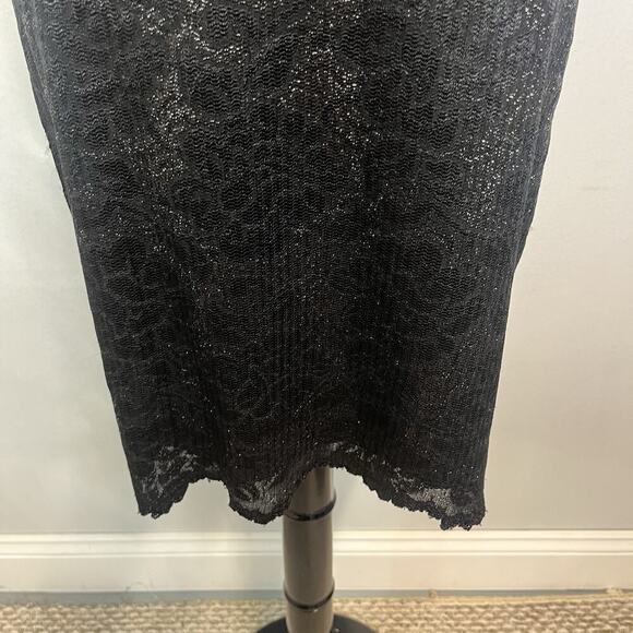 Liz Claiborne Skirt size 10 Black Lace Straight Pencil Knee Cocktail Wedding - Picture 4 of 8